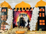 Lạc trong xứ sở Halloween đầy màu sắc của Hoa Trạng Nguyên